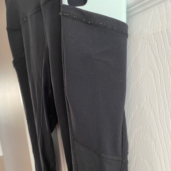 Black leggings - Picture 2 of 3